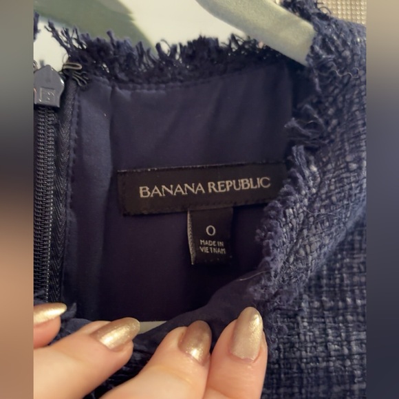 Banana Republic Tweed Dress - Picture 3 of 6